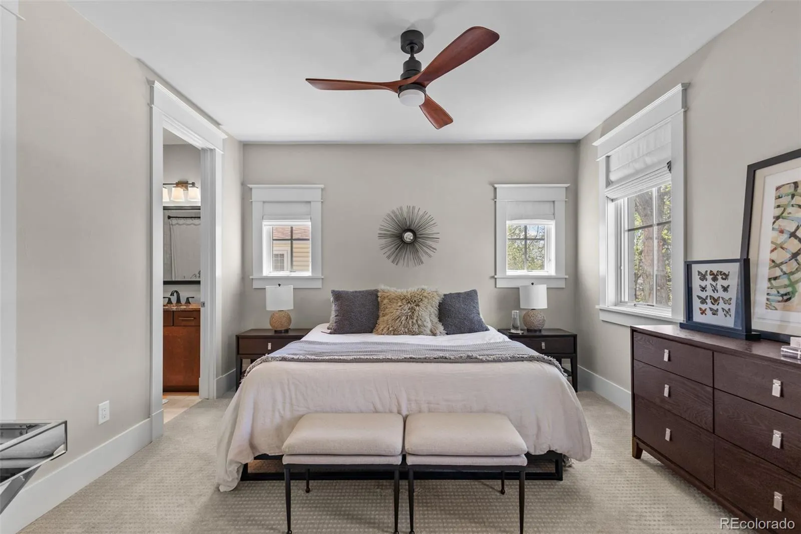 04172026011139 1600 33