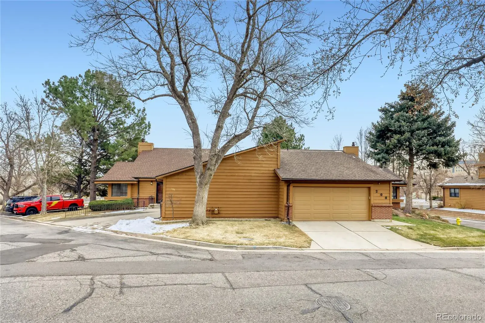 204 S Eagle Circle Aurora CO 80012 MLS #REC2483763 01232026173707 1600 2