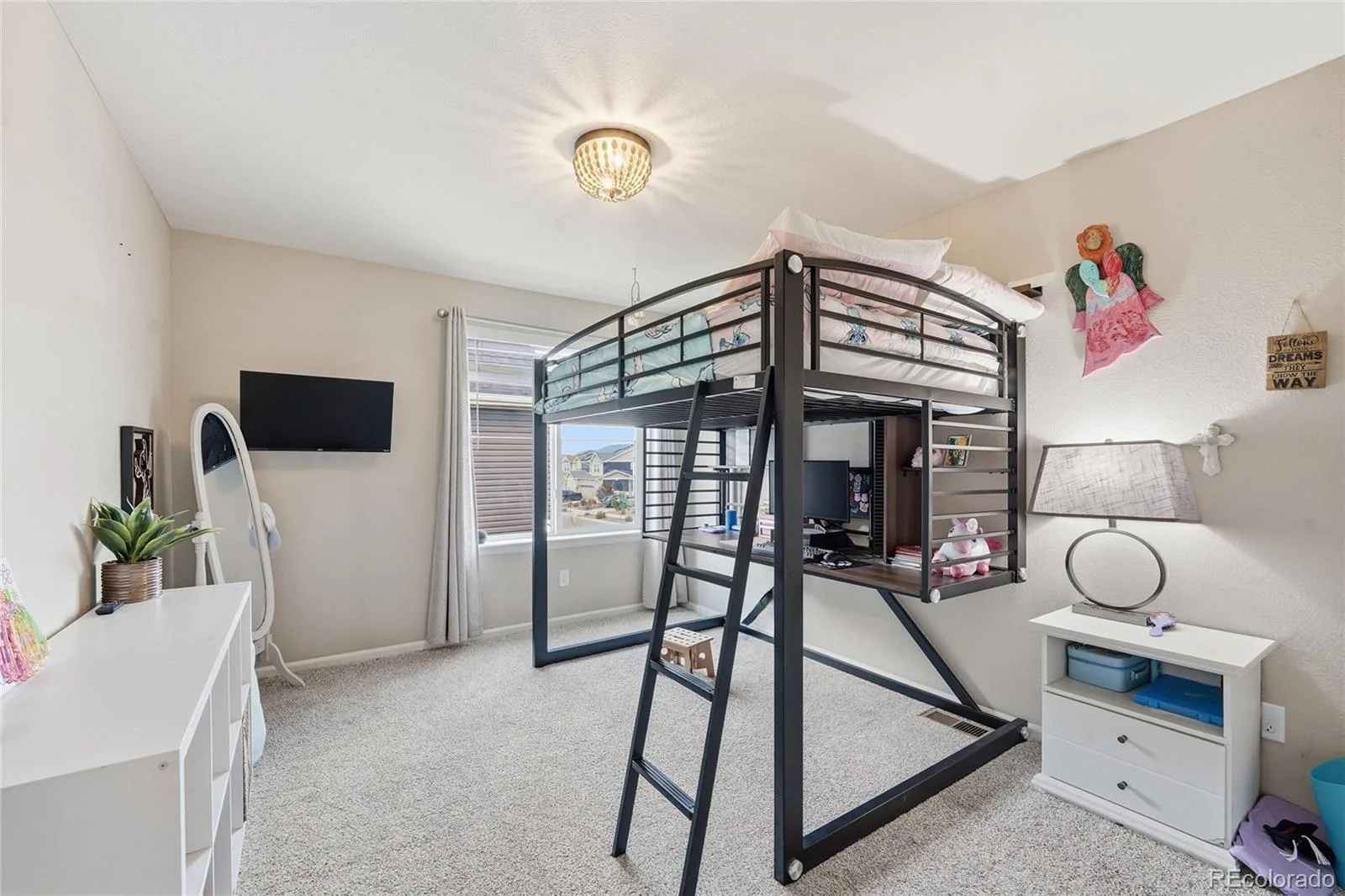 22268 E 45th Place Aurora CO 80019 MLS #REC2484216 06092026013429 1600 27