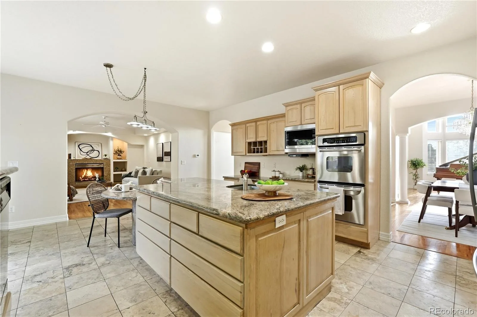 7482 Routt Lane Arvada CO 80005 MLS #REC2486032 07092026215041 1600 19