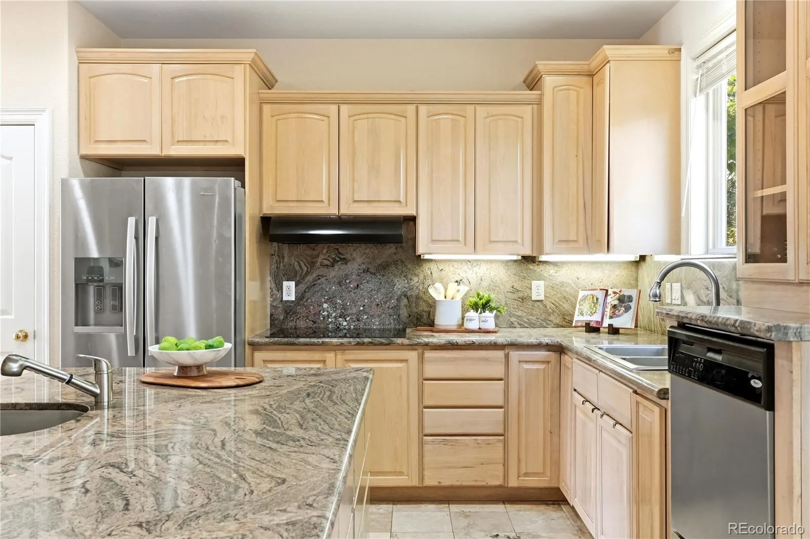 7482 Routt Lane Arvada CO 80005 MLS #REC2486032 07092026215041 1600 21