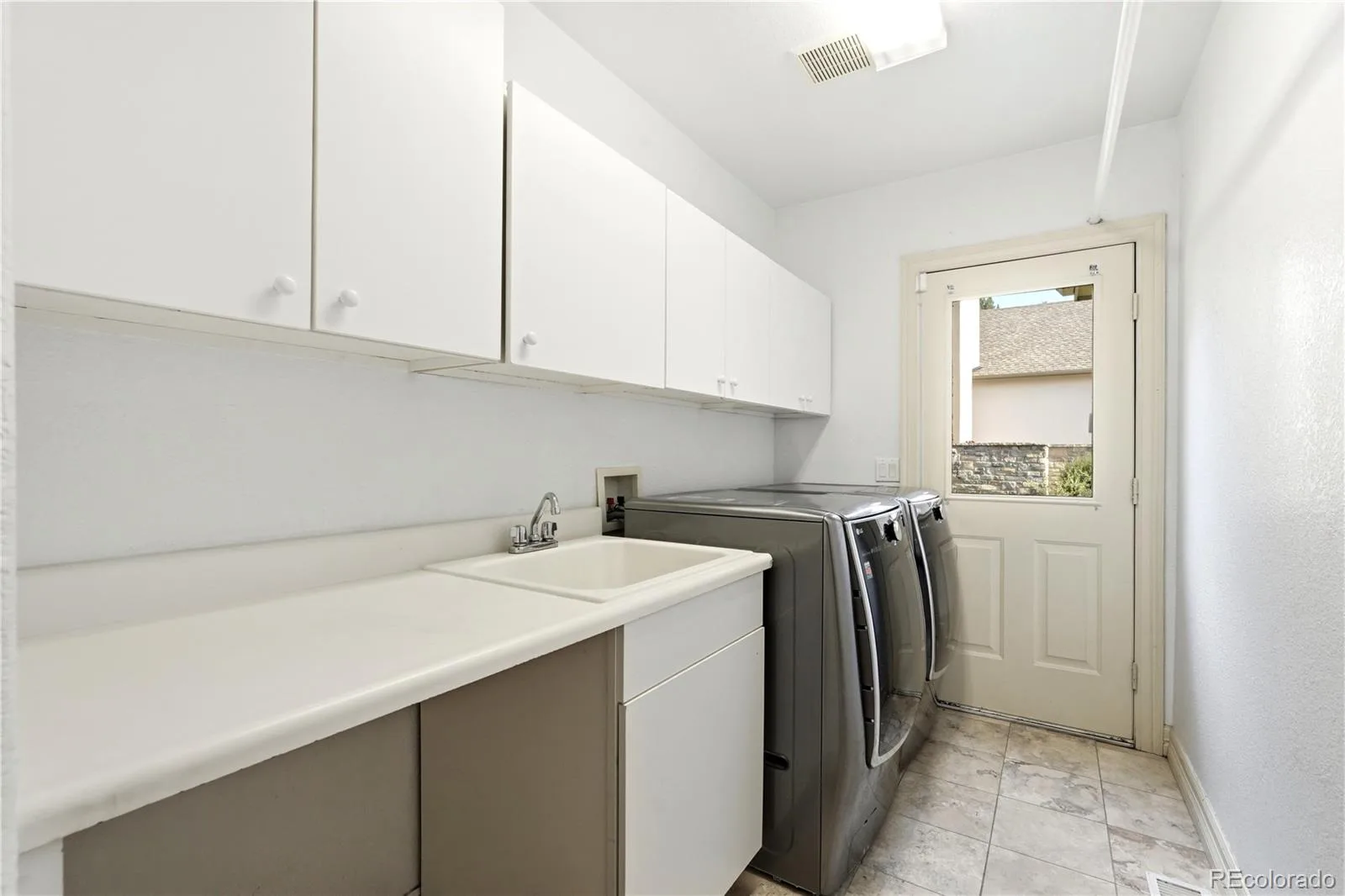 7482 Routt Lane Arvada CO 80005 MLS #REC2486032 07092026215041 1600 29