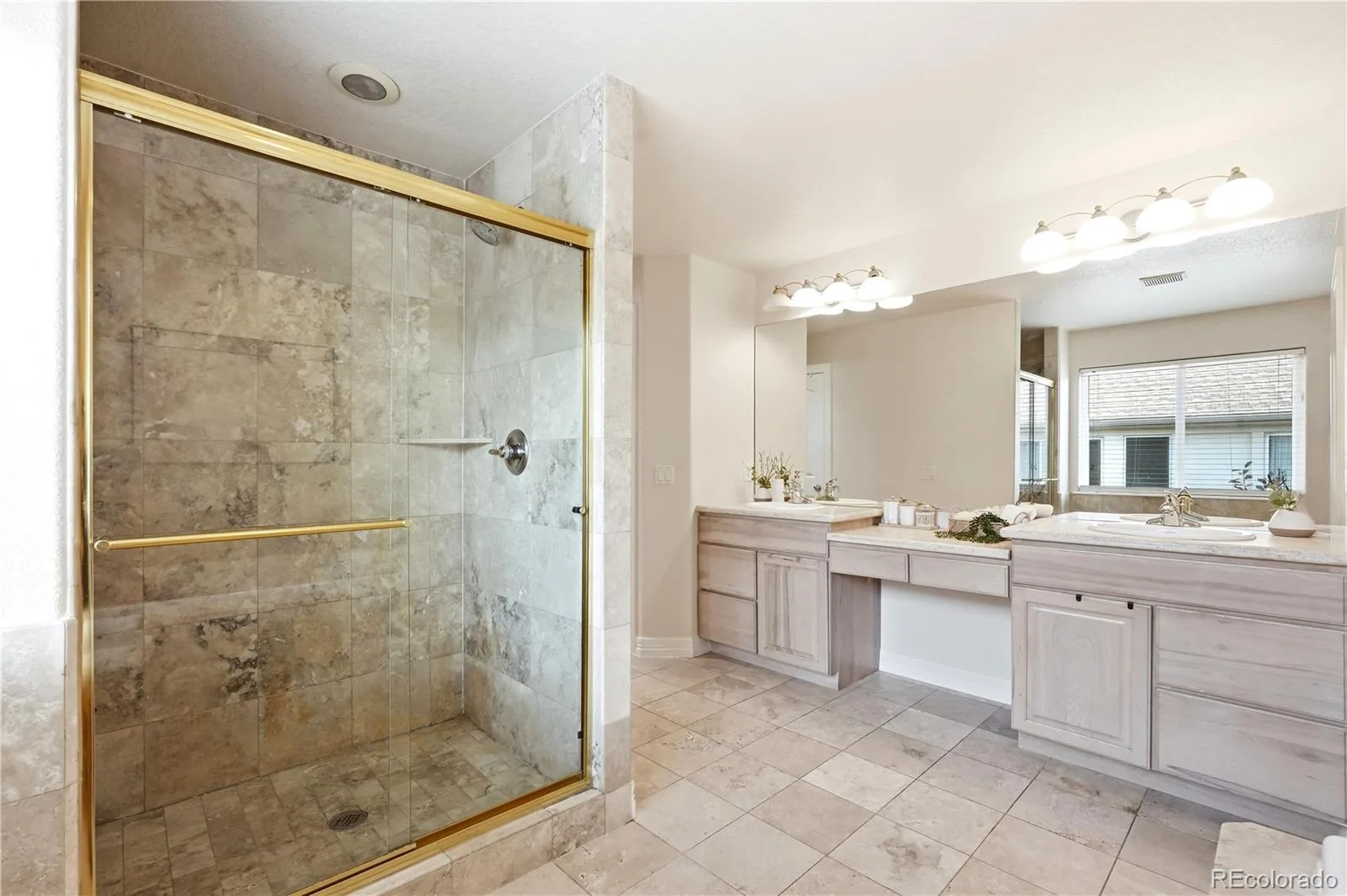 7482 Routt Lane Arvada CO 80005 MLS #REC2486032 07092026215041 1600 33