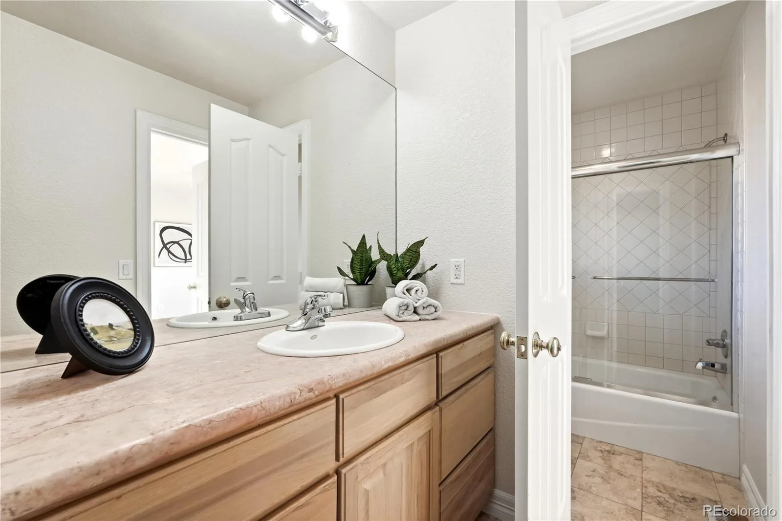 7482 Routt Lane Arvada CO 80005 MLS #REC2486032 07092026215041 1600 37