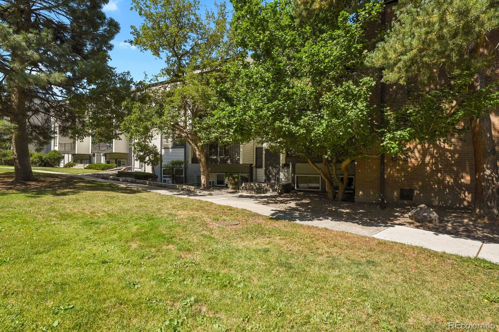 1350 Golden Circle #208 Golden CO 80401 | MLS #REC2487949 07172026185511 1600 17