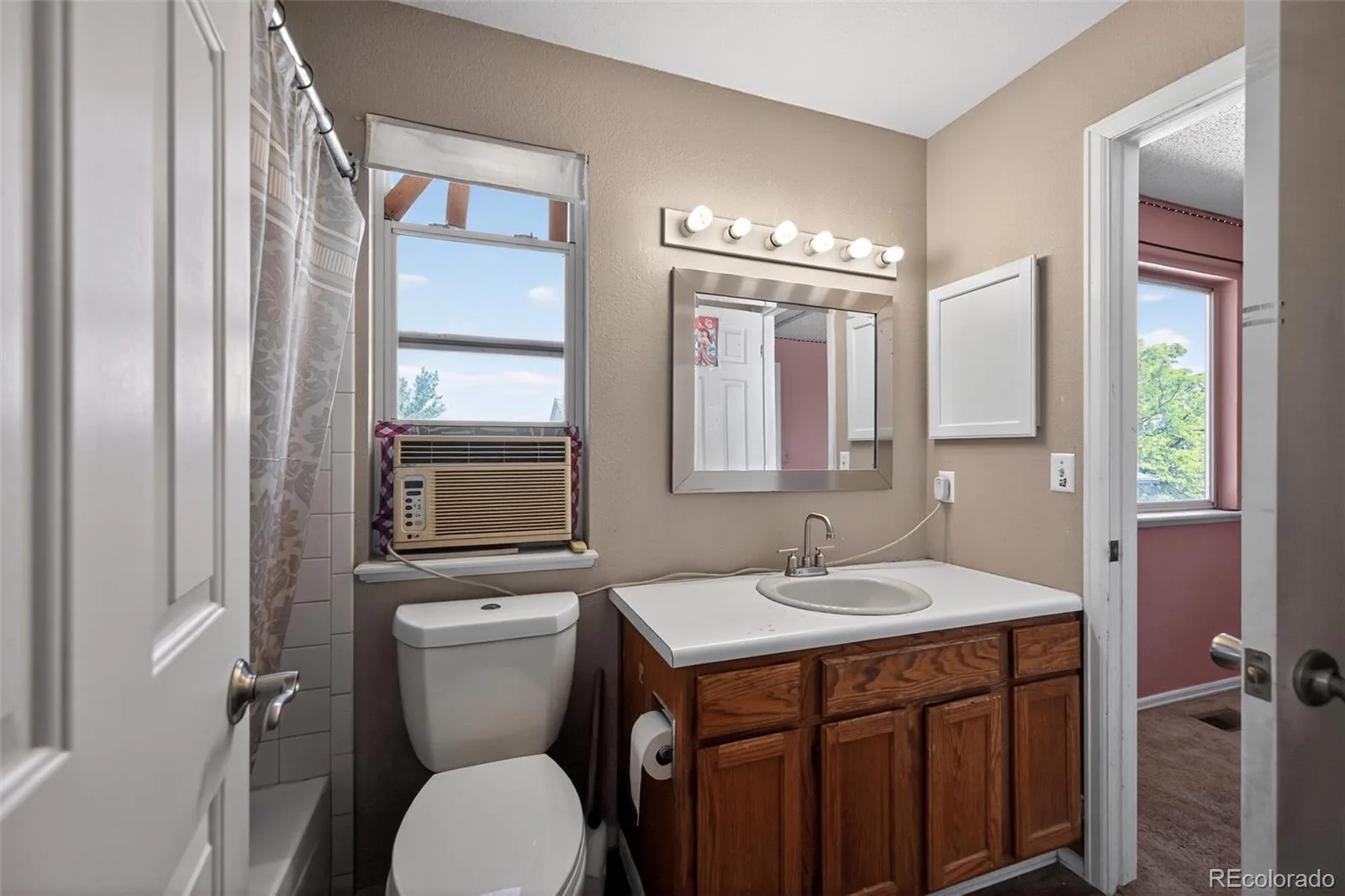 11474 W Fair Drive Littleton CO 80127 | MLS #REC2488154 06172026162248 1600 25