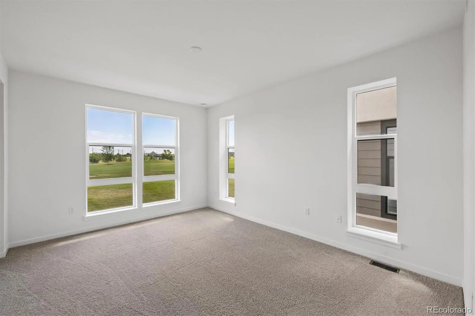 11463 E Briarwood Circle Centennial CO 80112 MLS #REC2488767 06092026154522 1600 11