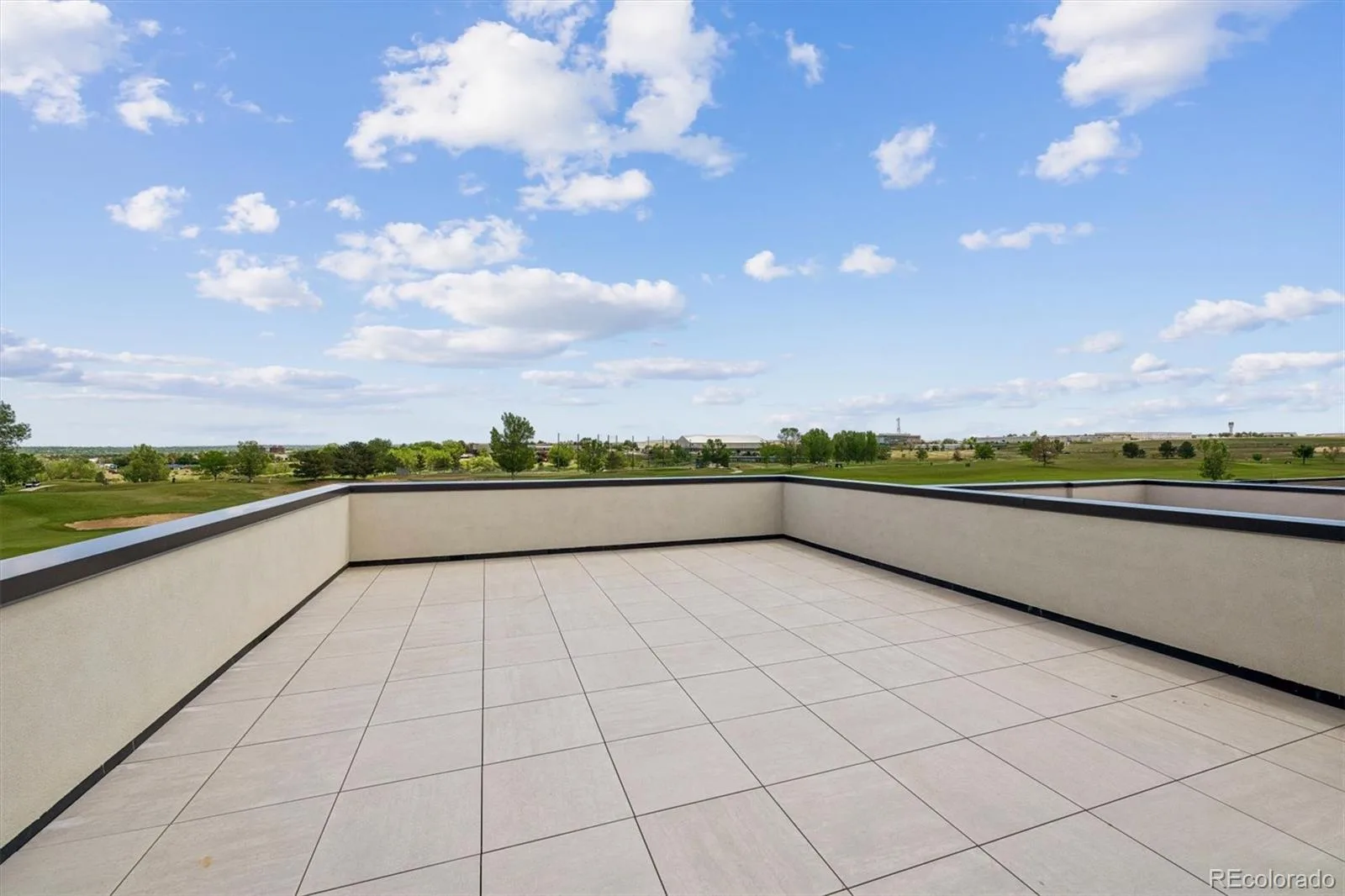 11463 E Briarwood Circle Centennial CO 80112 MLS #REC2488767 06092026154522 1600 17