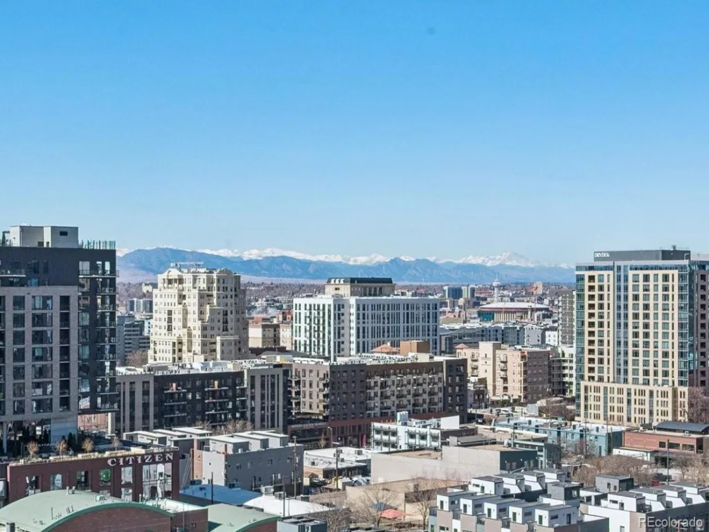 925 N Lincoln Street #12E Denver CO 80203 | MLS #REC2488943 09222026221621 1024 24