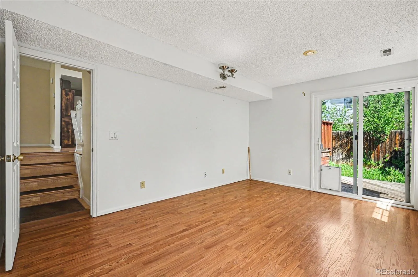 10455 Ellison Place Littleton CO 80125 | MLS #REC2489131 06022026205939 1600 13