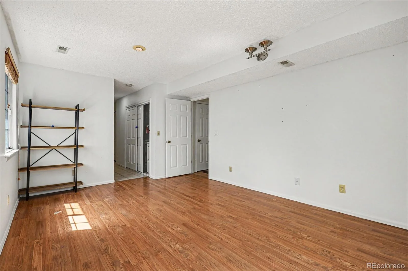 10455 Ellison Place Littleton CO 80125 | MLS #REC2489131 06022026205939 1600 17
