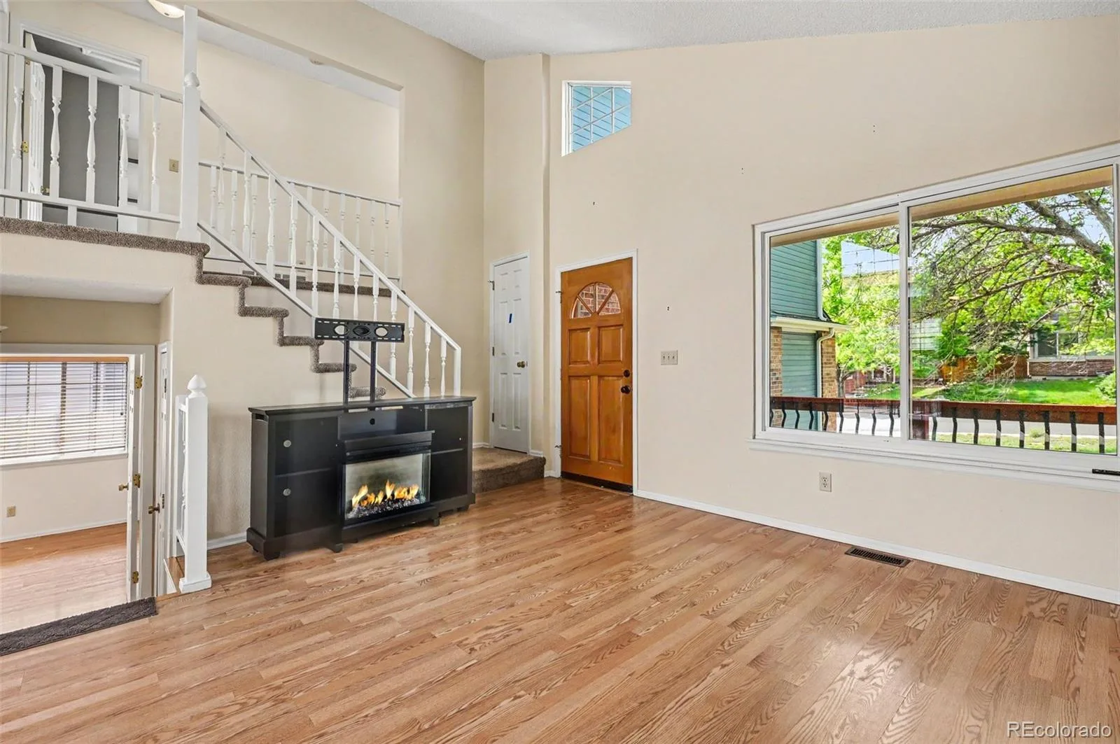 10455 Ellison Place Littleton CO 80125 | MLS #REC2489131 06022026205939 1600 3