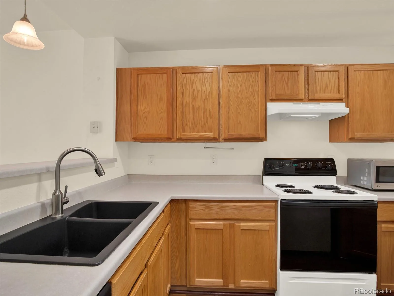 9108 W Phillips Drive Littleton CO 80128 | MLS #REC2490480 08202026183214 1600 12