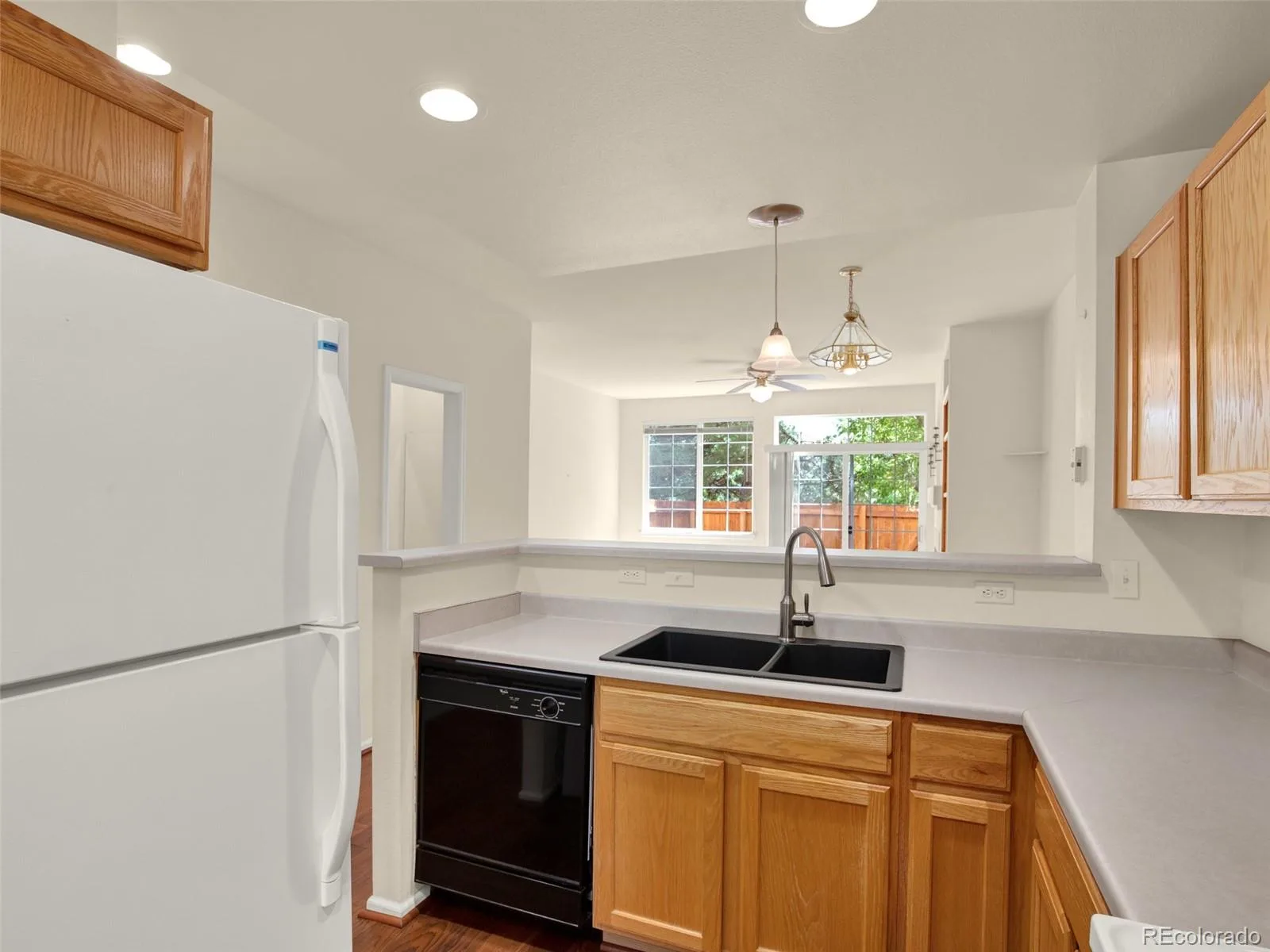 9108 W Phillips Drive Littleton CO 80128 | MLS #REC2490480 08202026183214 1600 14