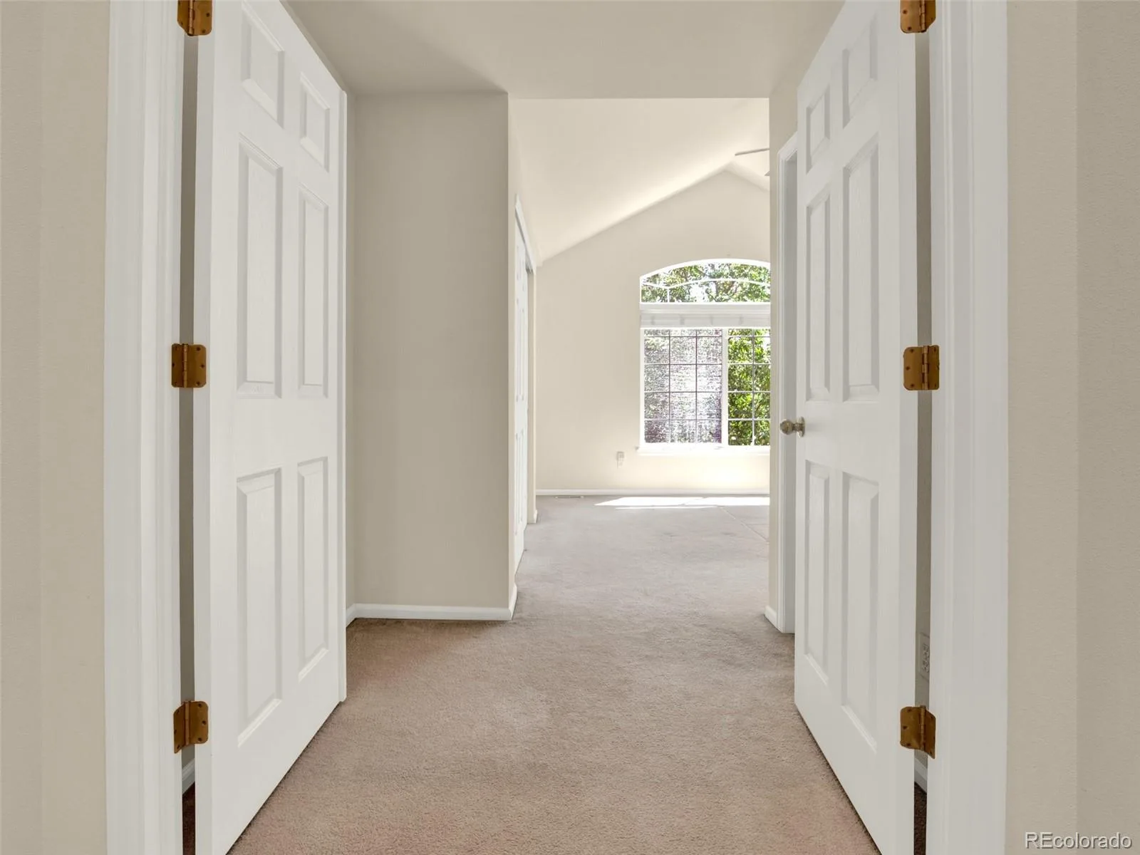 9108 W Phillips Drive Littleton CO 80128 | MLS #REC2490480 08202026183214 1600 22