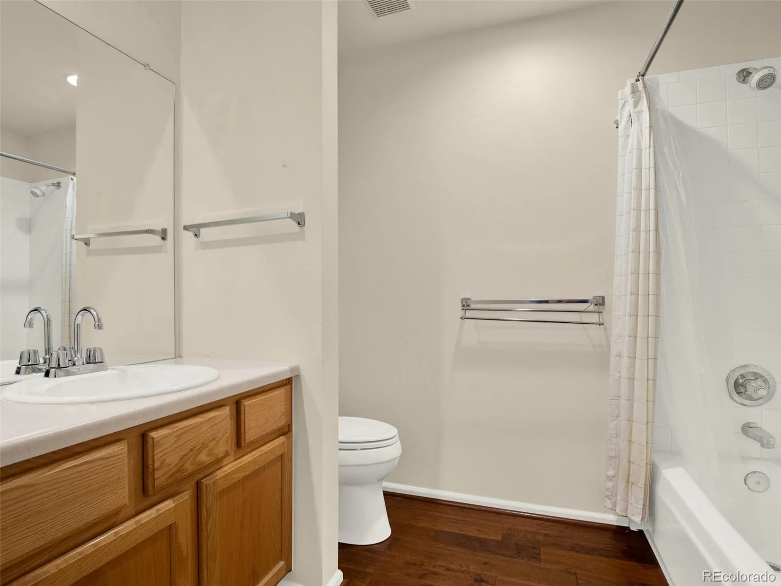 9108 W Phillips Drive Littleton CO 80128 | MLS #REC2490480 08202026183214 1600 24