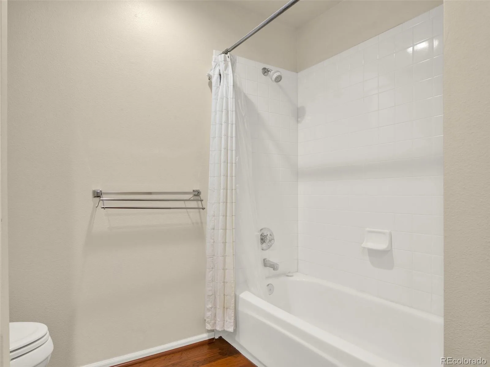 9108 W Phillips Drive Littleton CO 80128 | MLS #REC2490480 08202026183214 1600 25