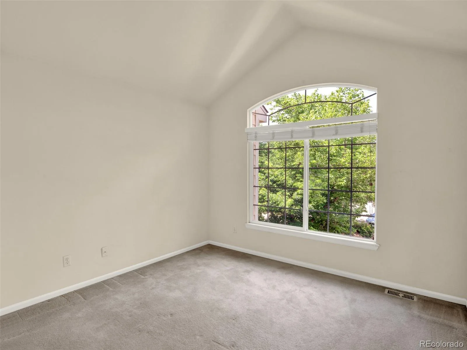 9108 W Phillips Drive Littleton CO 80128 | MLS #REC2490480 08202026183214 1600 29
