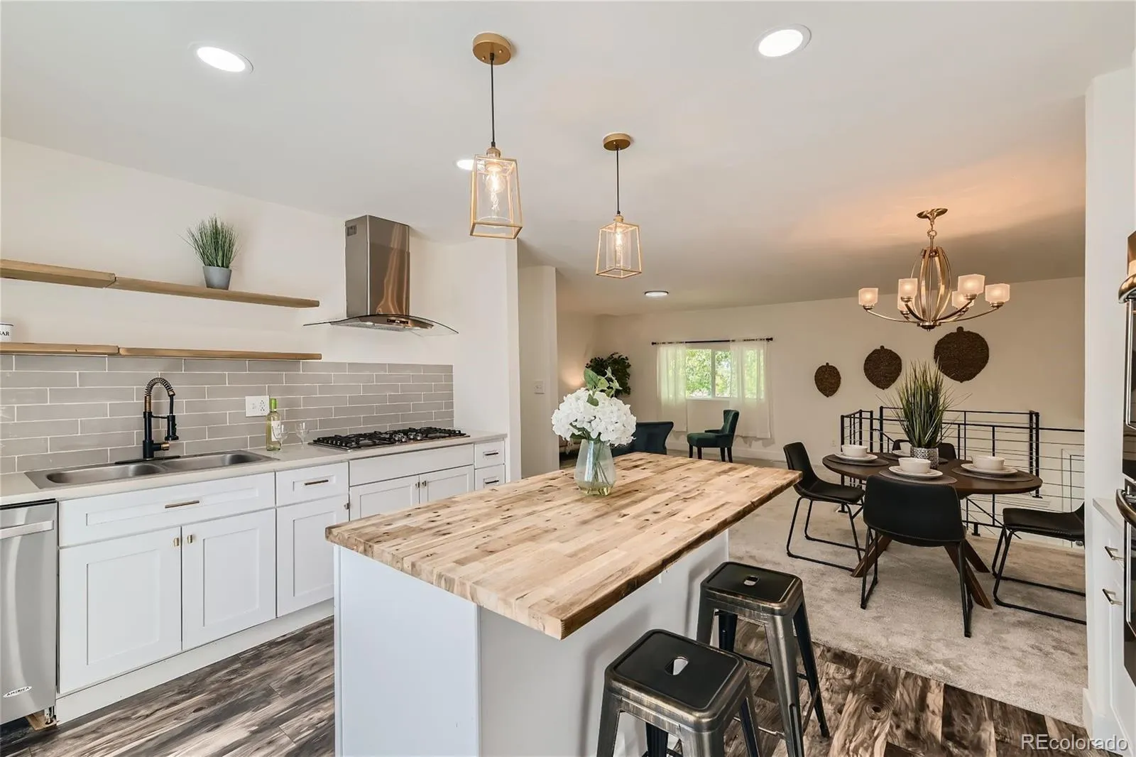 1702 S Naples Street Aurora CO 80017 MLS #REC2490693 04172026205612 1600 16
