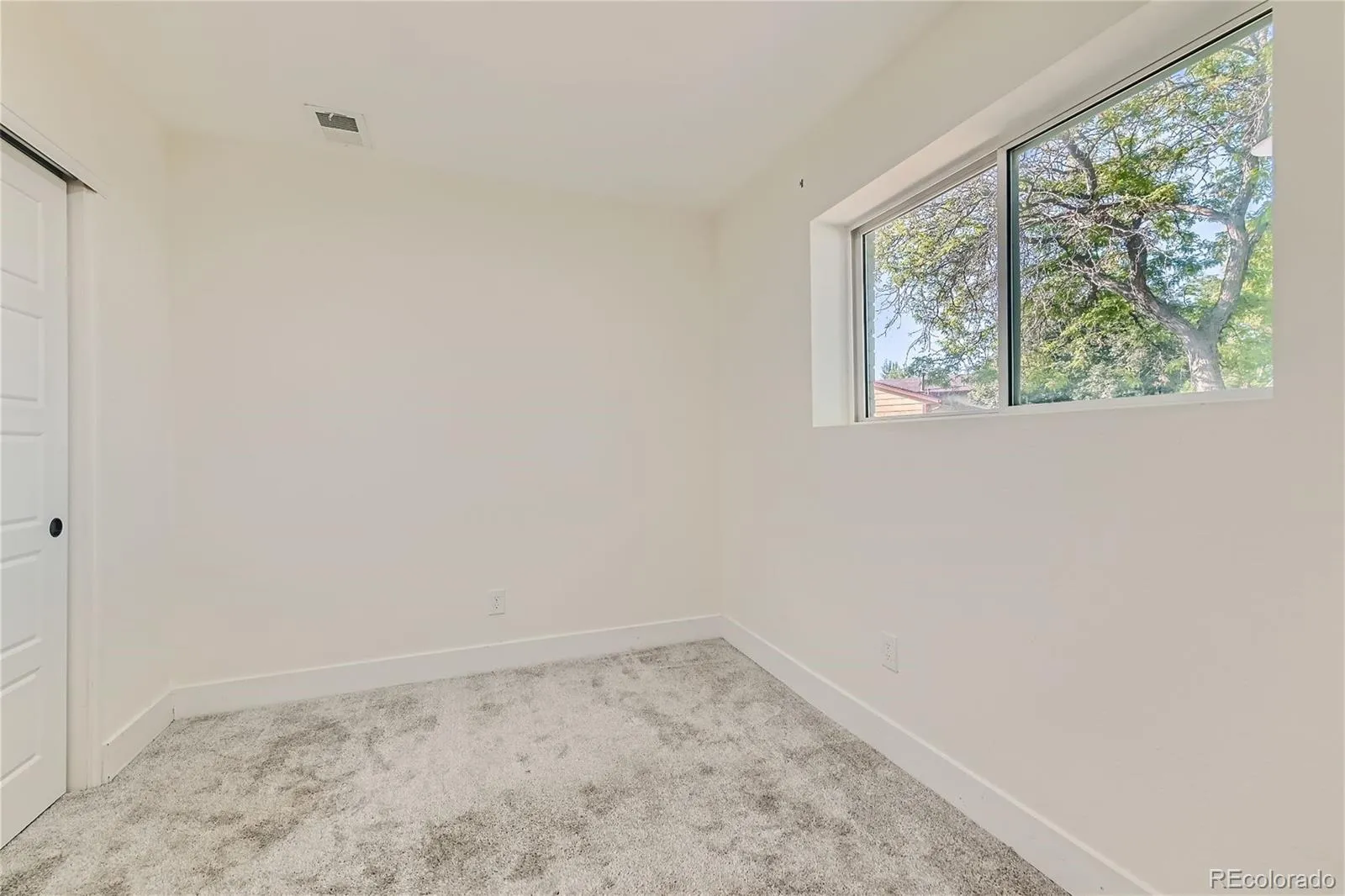 1702 S Naples Street Aurora CO 80017 MLS #REC2490693 04172026205612 1600 20