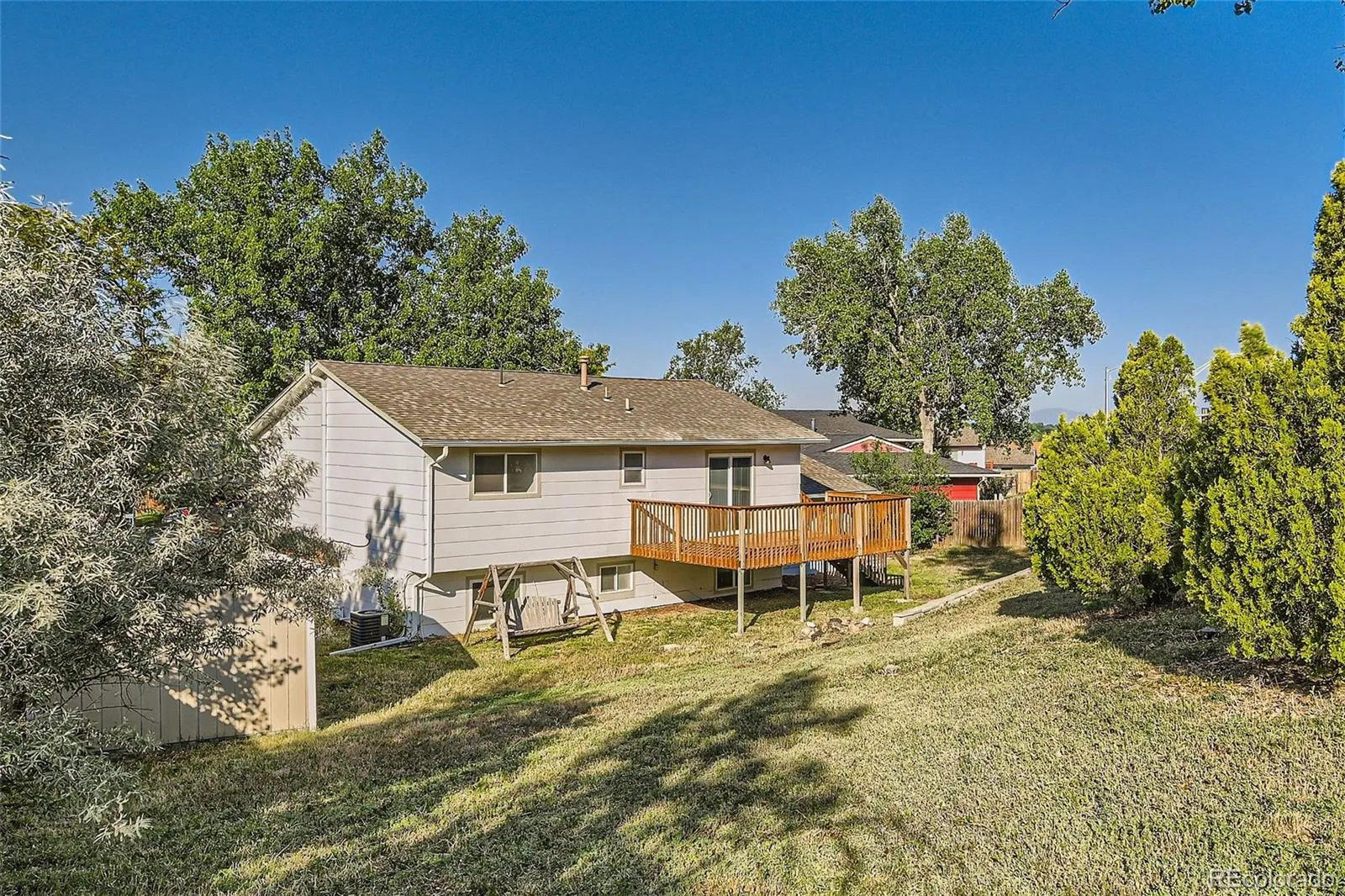 1702 S Naples Street Aurora CO 80017 MLS #REC2490693 04172026205612 1600 27