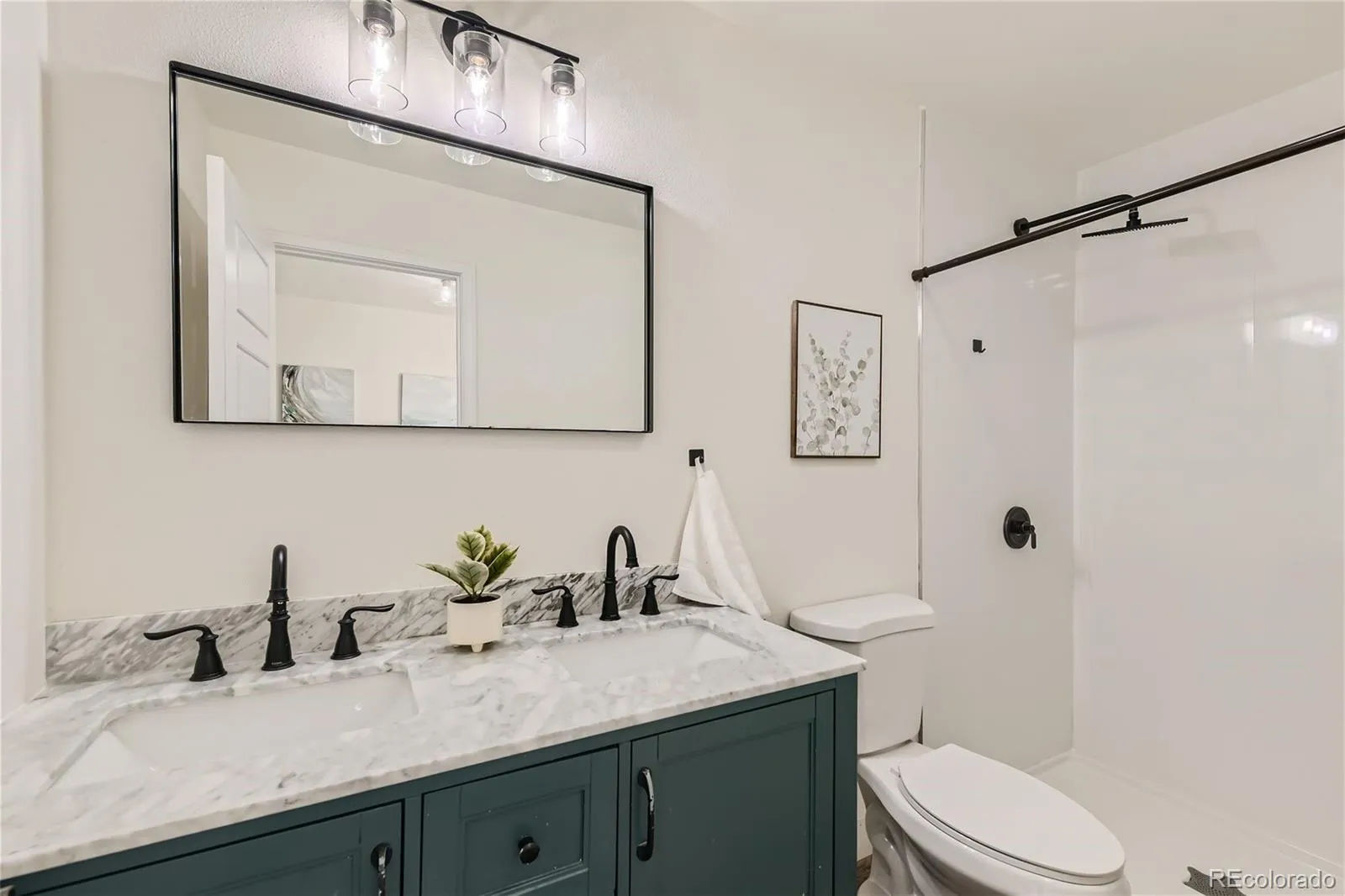 1702 S Naples Street Aurora CO 80017 MLS #REC2490693 04172026205612 1600 6