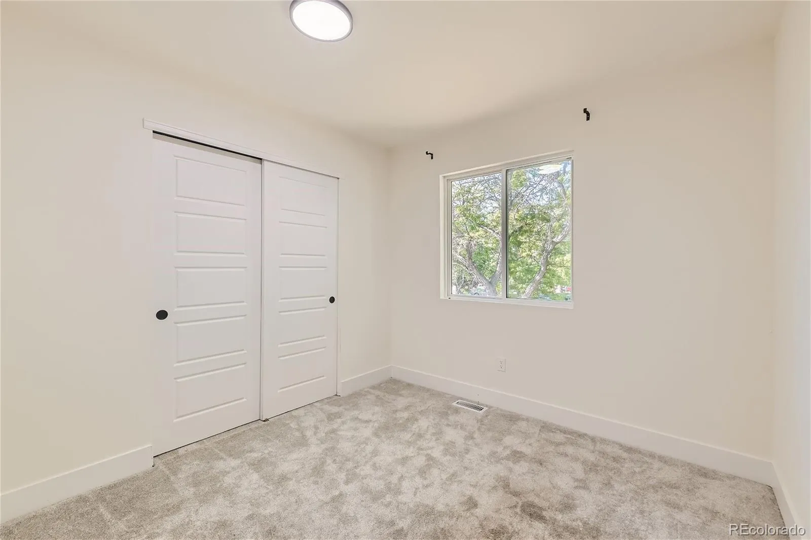 1702 S Naples Street Aurora CO 80017 MLS #REC2490693 04172026205612 1600 8