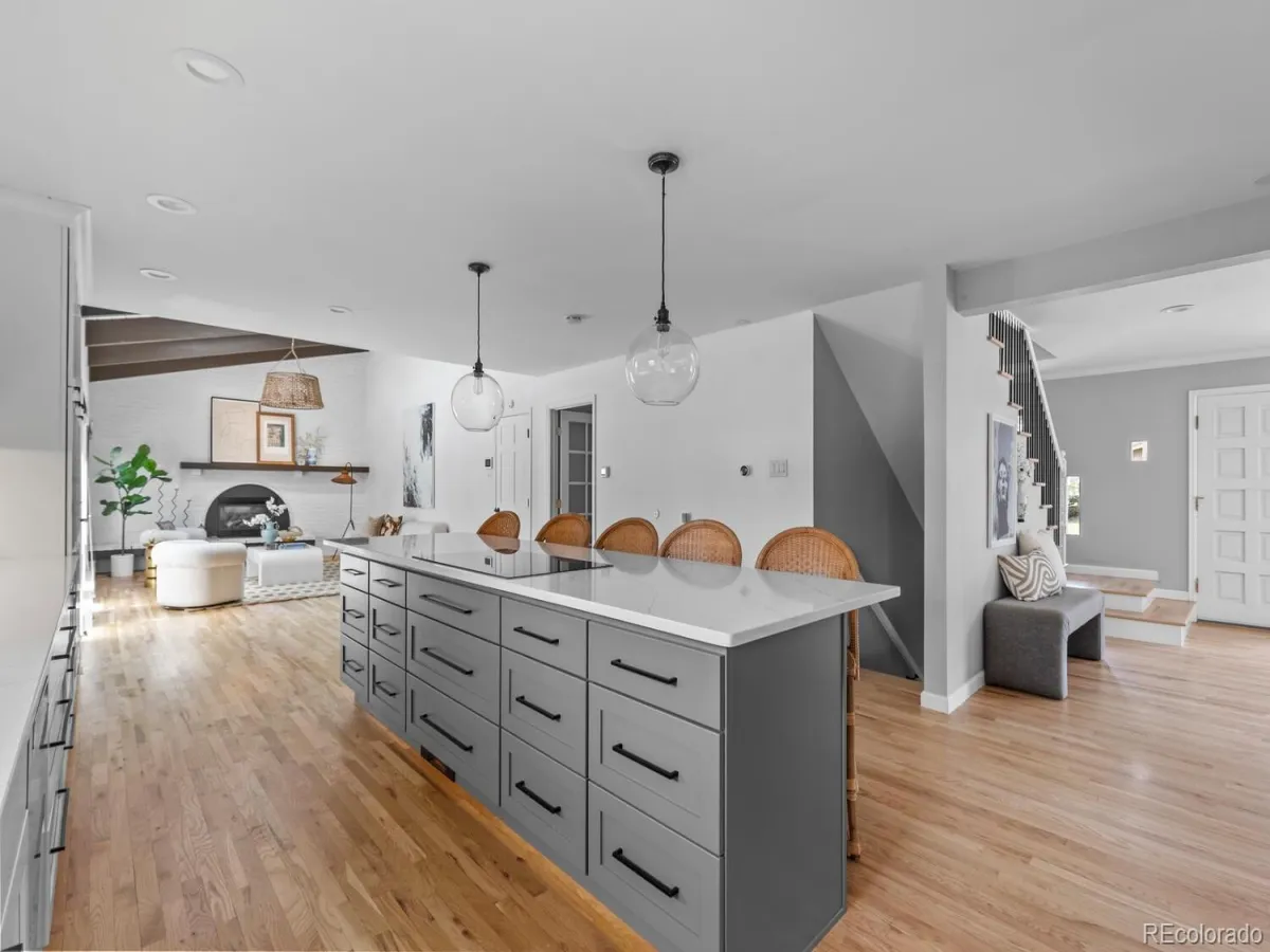 04112026015226 1200 18