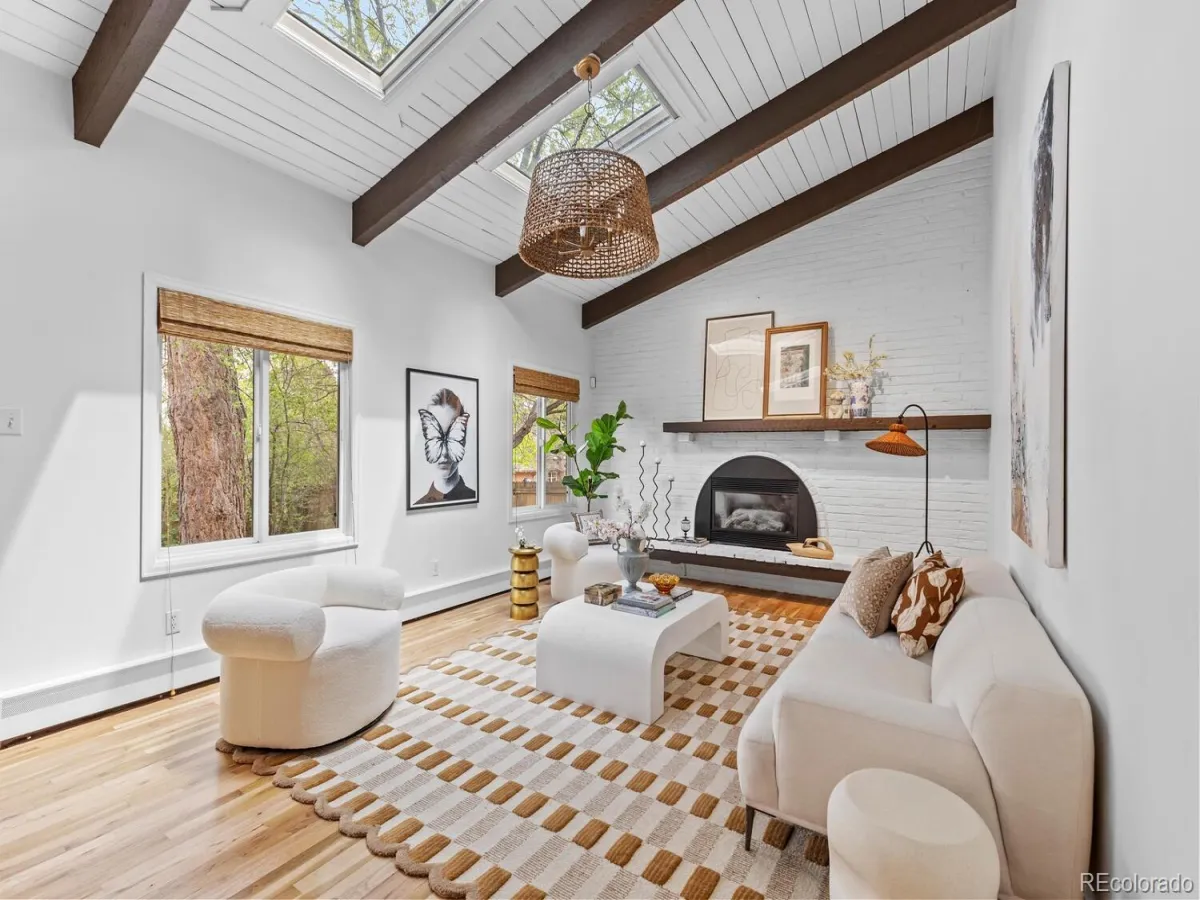 04112026015226 1200 25