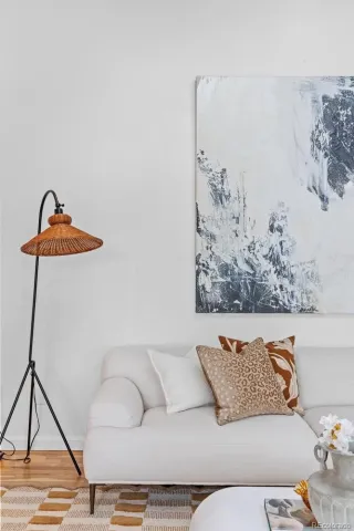 04112026015226 640 23