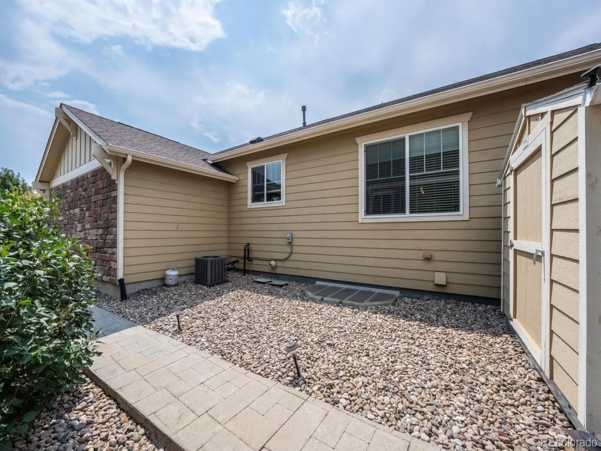 26037 E Ellsworth Place Aurora CO 80018 | MLS #REC2492145 08062026201159 1200 28