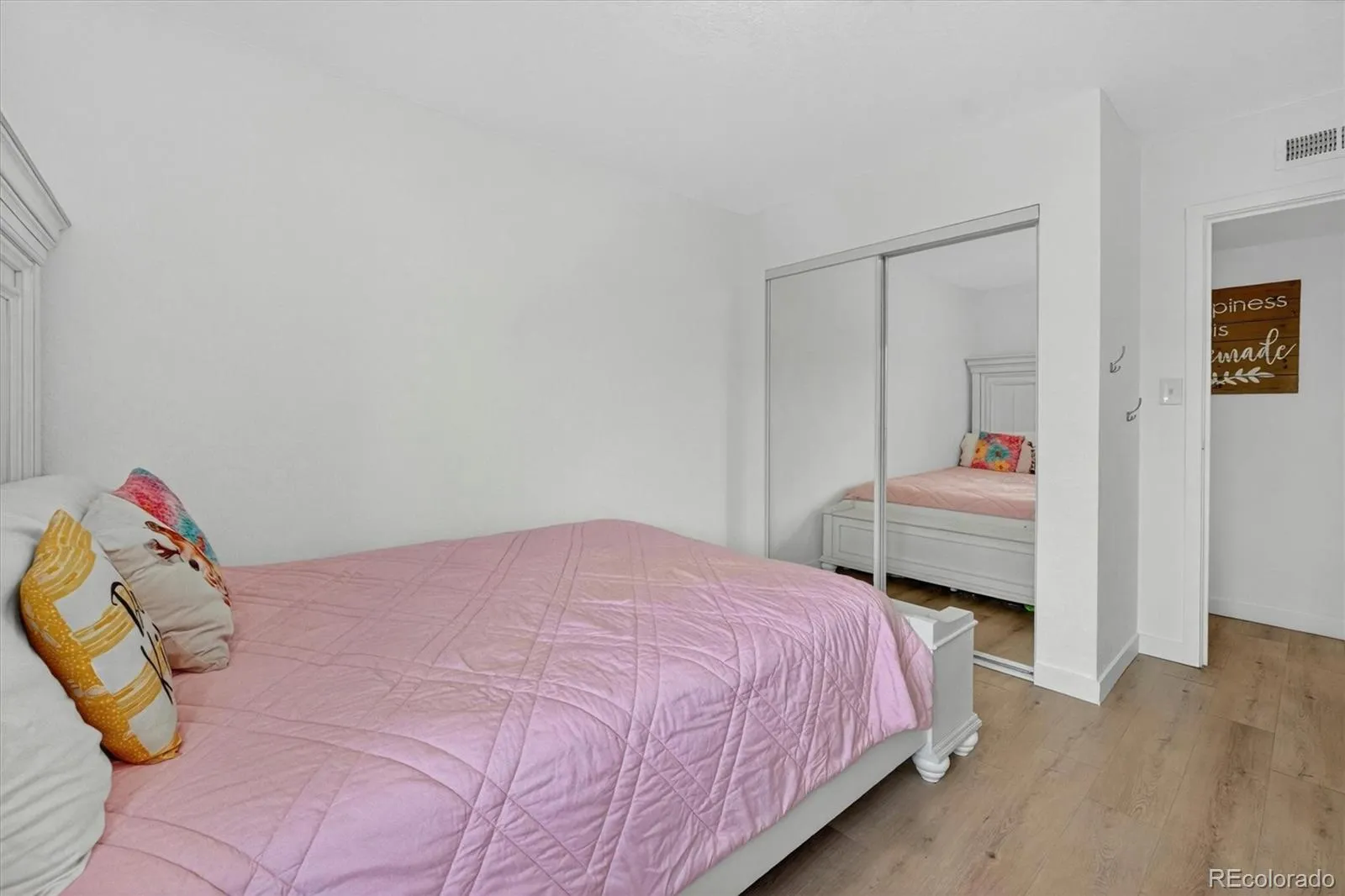 3643 S Sheridan Boulevard #21 Denver CO 80235 MLS #REC2493349 05282026022840 1600 10