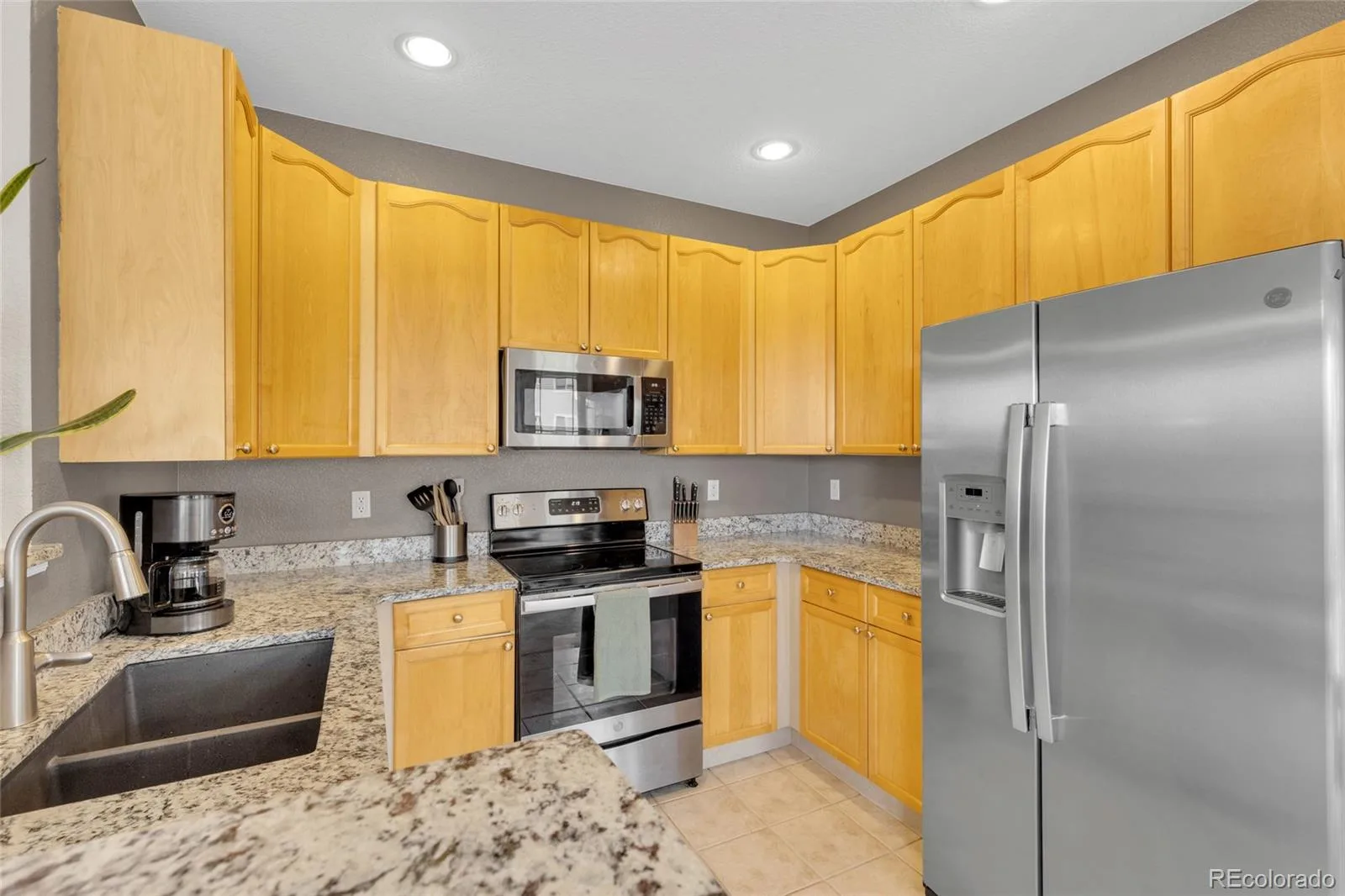 9557 W San Juan Circle #201 Littleton CO 80128 | MLS #REC2493478 08092026180545 1600 13