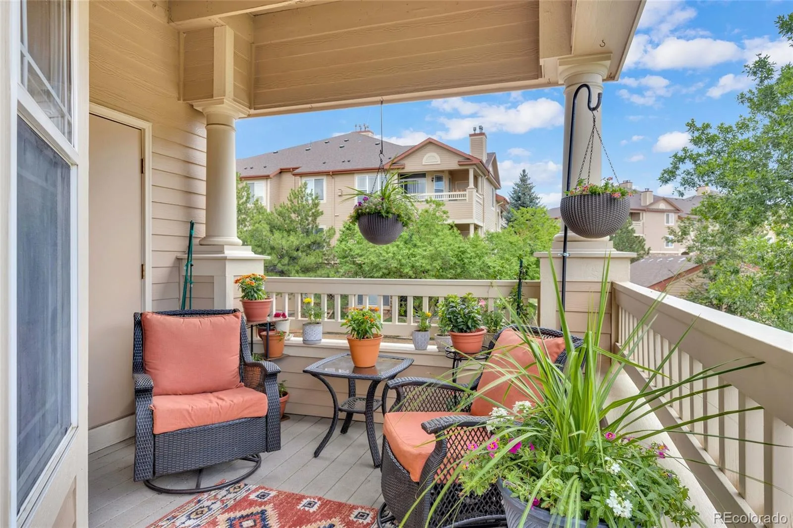 9557 W San Juan Circle #201 Littleton CO 80128 | MLS #REC2493478 08092026180545 1600 14