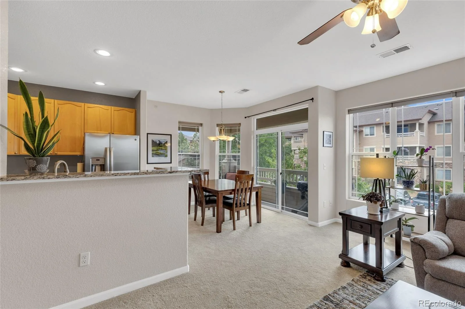 9557 W San Juan Circle #201 Littleton CO 80128 | MLS #REC2493478 08092026180545 1600 6