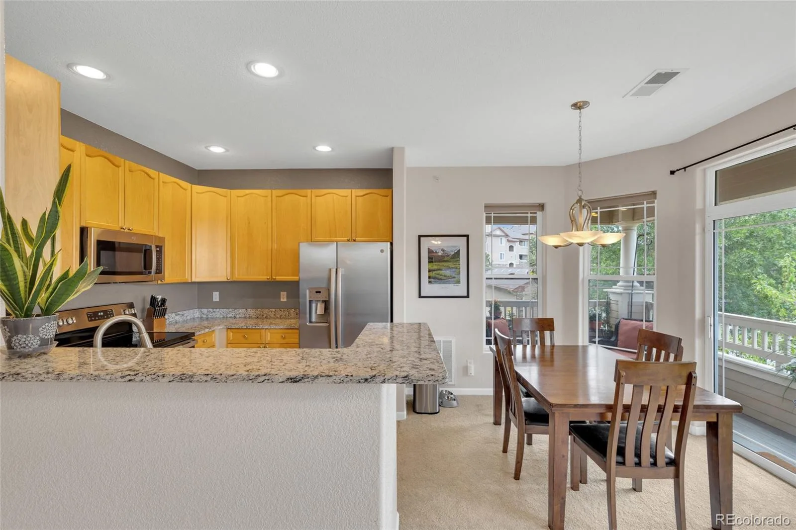 9557 W San Juan Circle #201 Littleton CO 80128 | MLS #REC2493478 08092026180545 1600 7