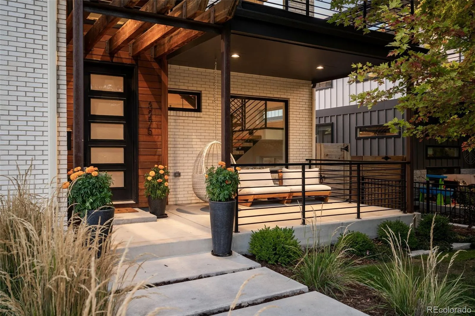 3275 S Clermont Street Denver CO 80222 MLS #REC2493499 05022026200634 1600 1