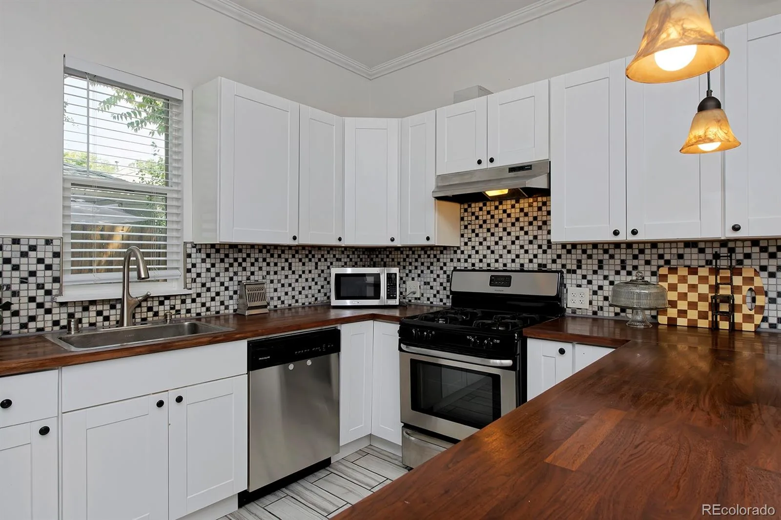 450 Delaware Street Denver CO 80204 MLS #REC2495269 06102026203605 1600 12
