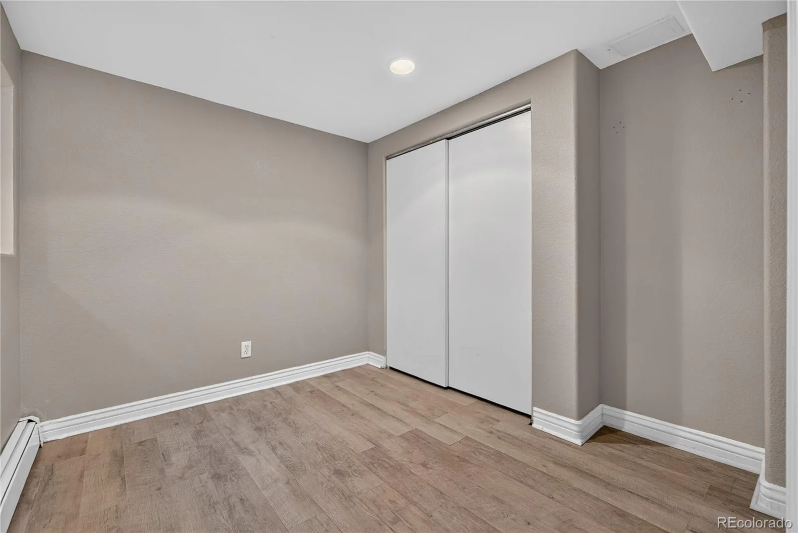 677 Vrain Street #19 Denver CO 80204 | MLS #REC2497281 08132026143721 1600 13