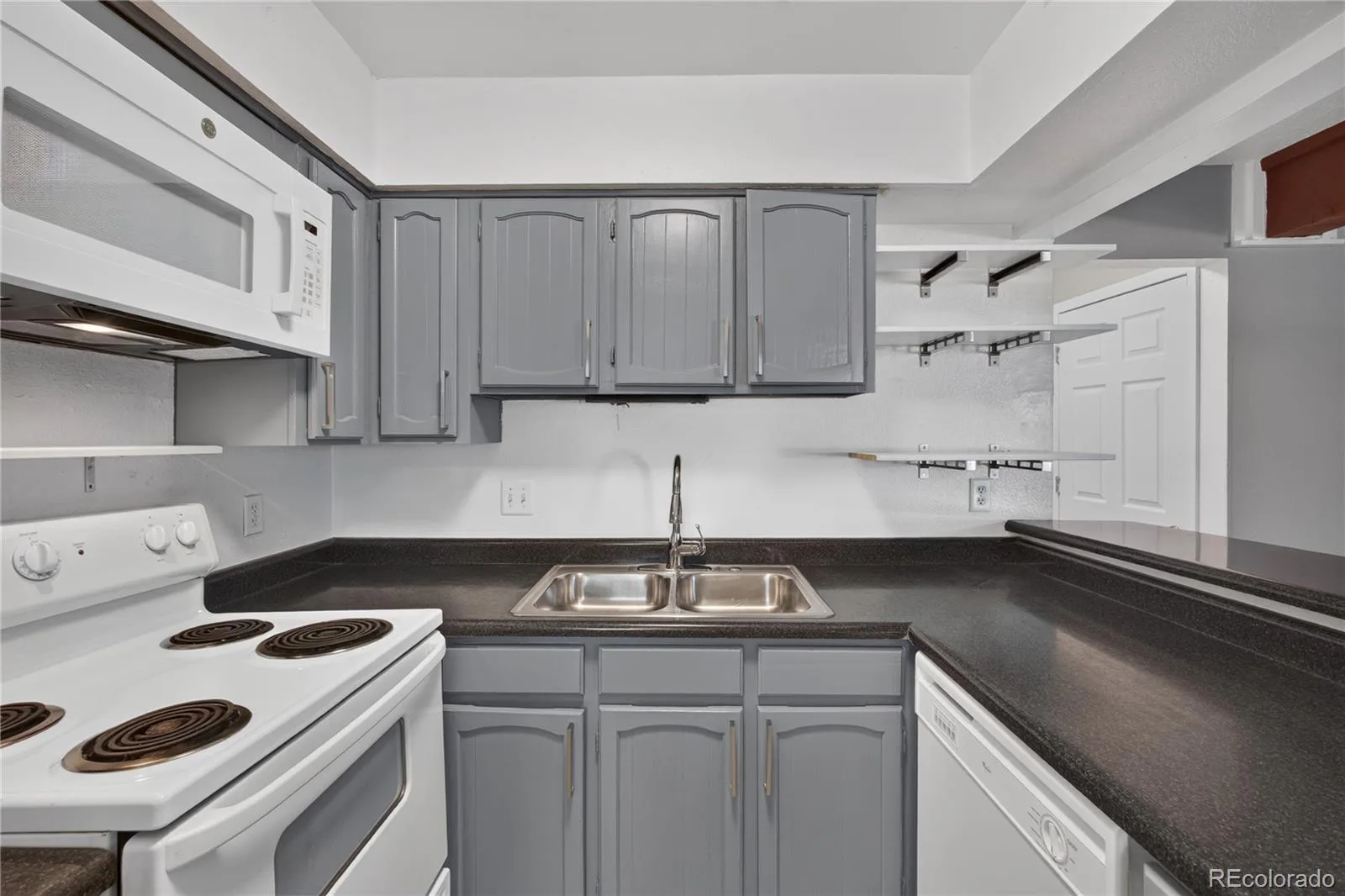 677 Vrain Street #19 Denver CO 80204 | MLS #REC2497281 08132026143721 1600 5