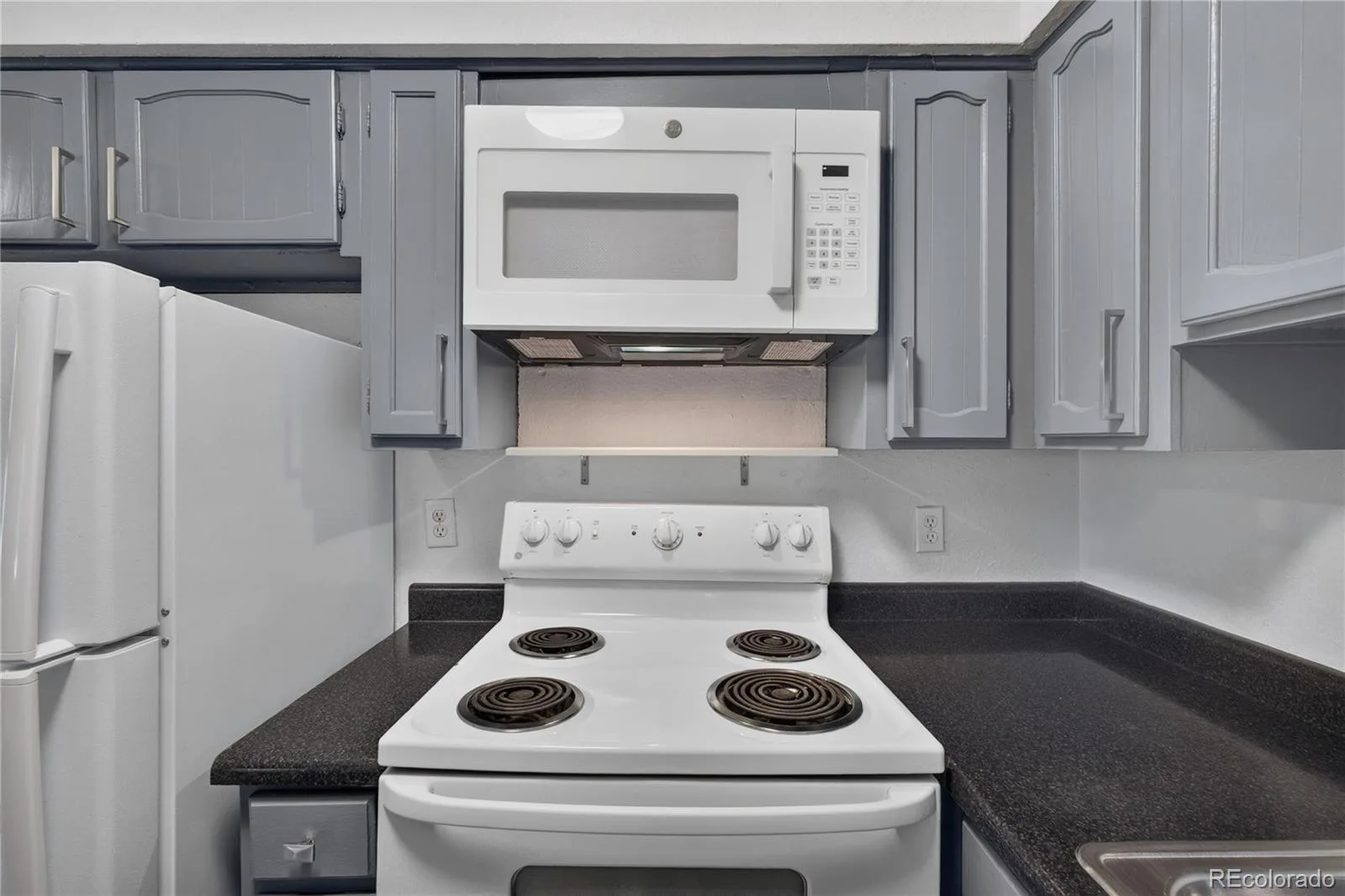 677 Vrain Street #19 Denver CO 80204 | MLS #REC2497281 08132026143721 1600 8
