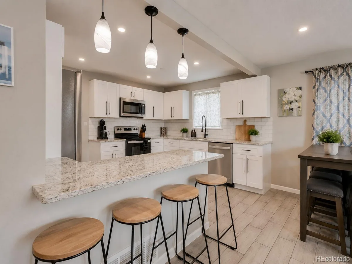 6733 S Ash Way Centennial CO 80122 MLS #REC2497499 07022026150626 1200 7