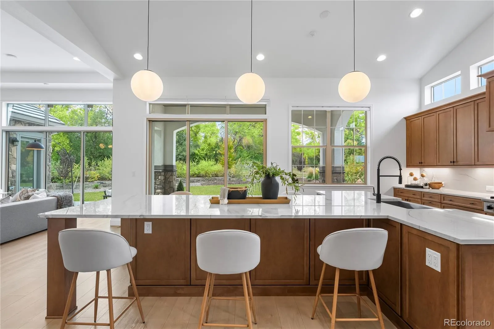 04072026181031 1600 10