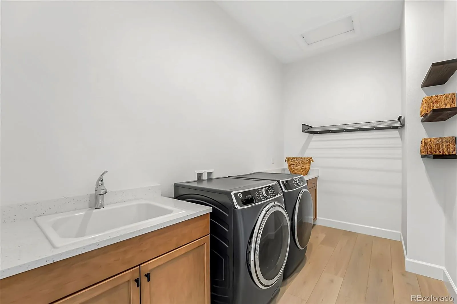 04072026181031 1600 15