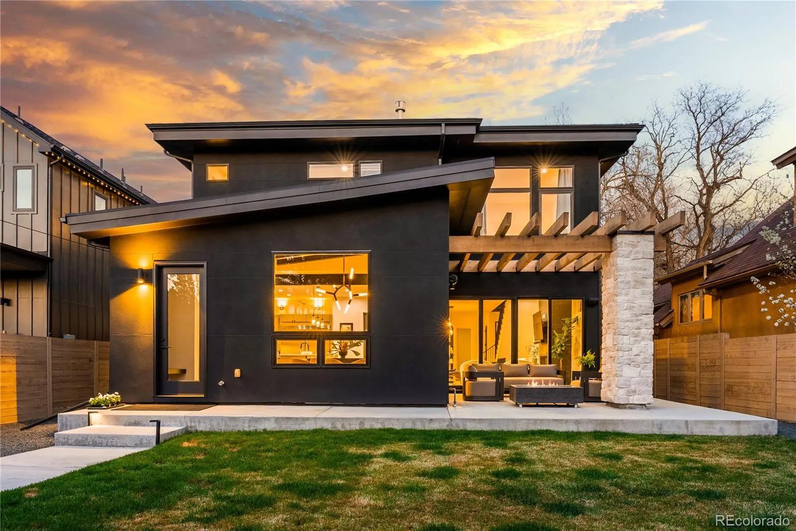 04132026180835 1600 1