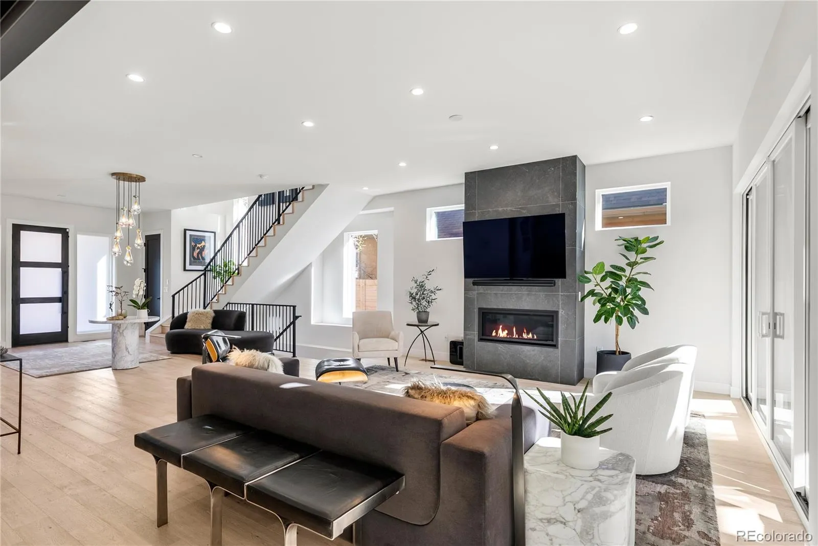 04132026180835 1600 14