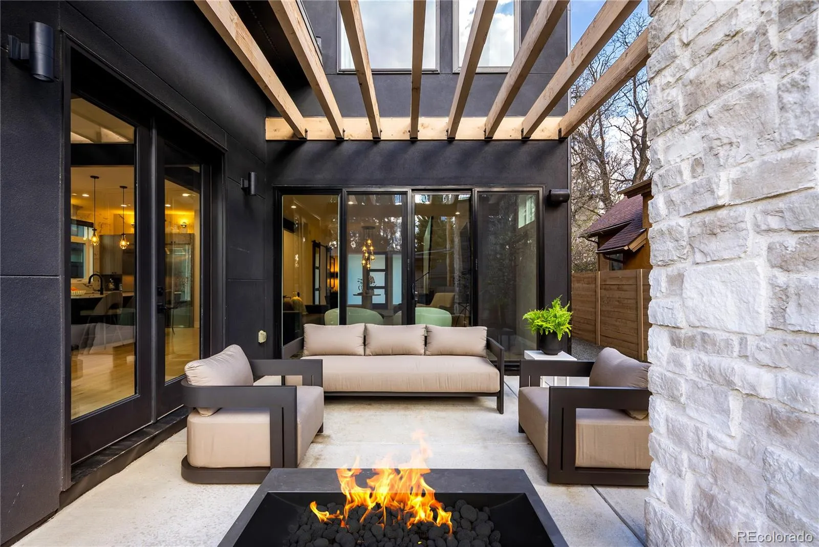 04132026180835 1600 16