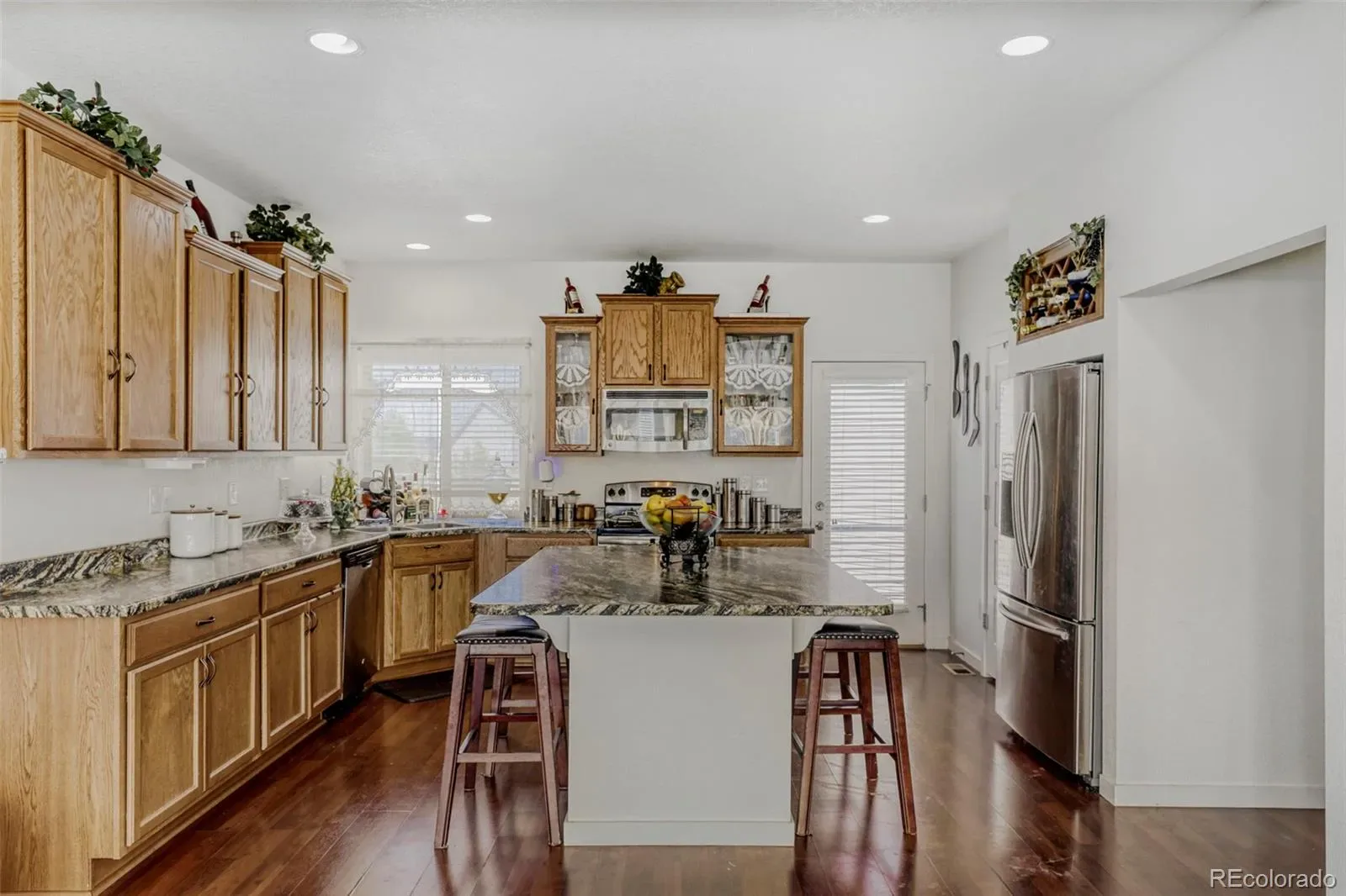 18621 E 50th Place Denver CO 80249 MLS #REC2499482 03272026152424 1600 11
