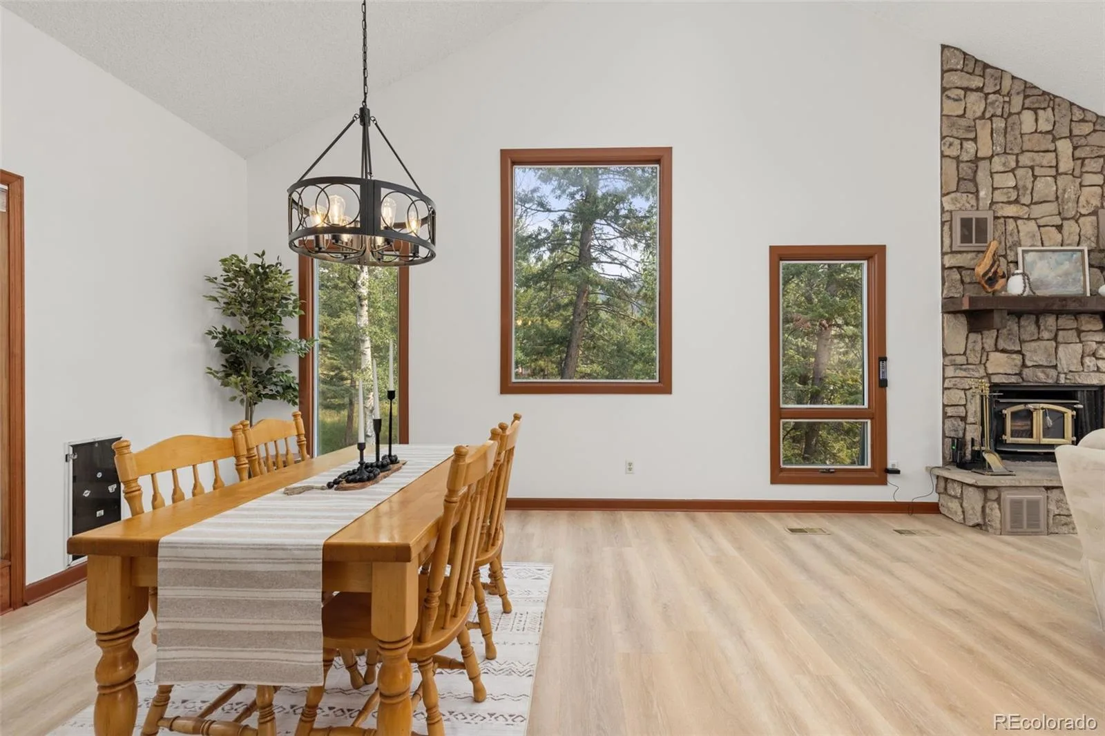 31547 Niakwa Road Evergreen CO 80439 | MLS #REC2500300 08042026222901 1600 19