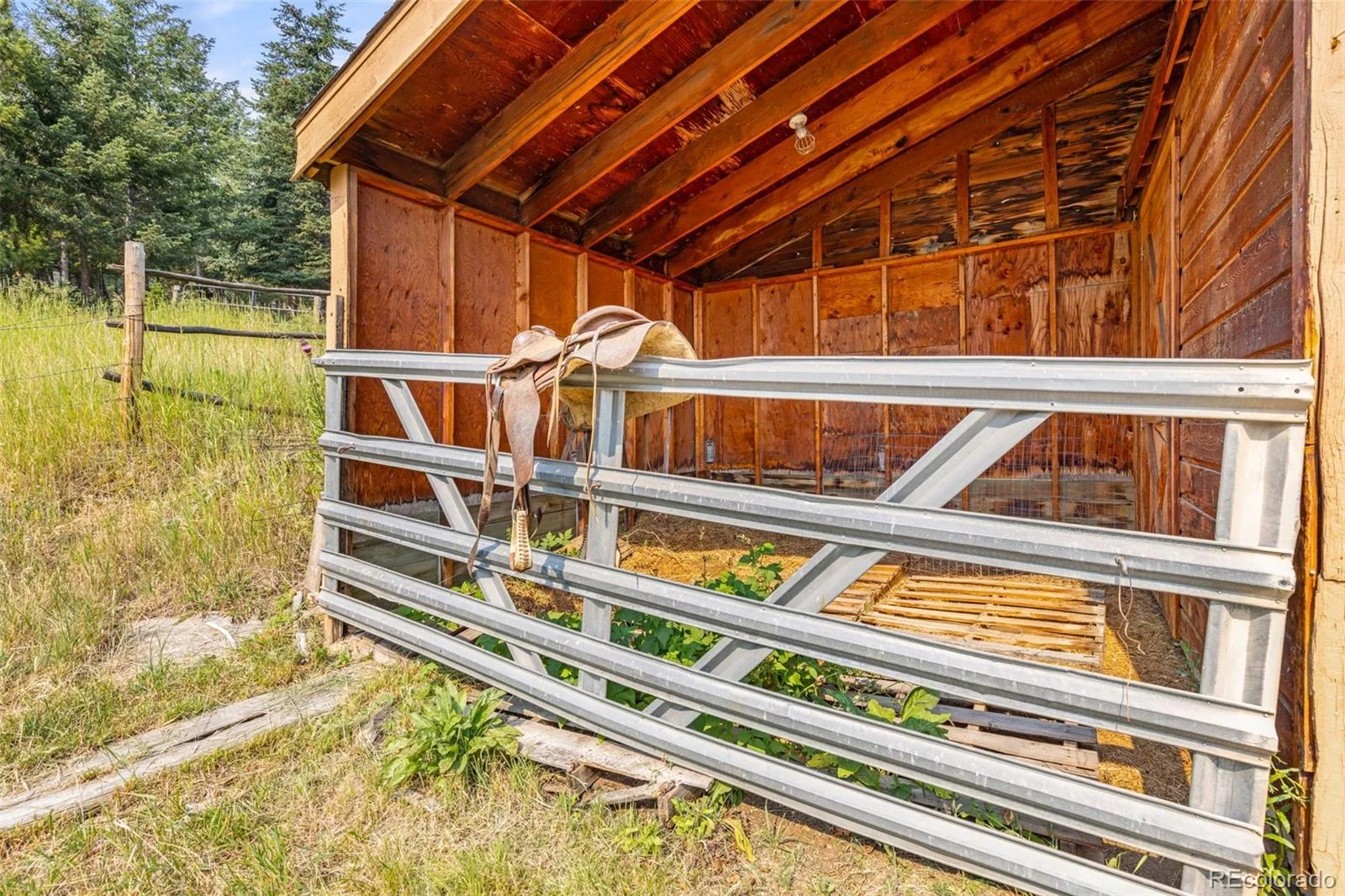 31547 Niakwa Road Evergreen CO 80439 | MLS #REC2500300 08042026222901 1600 42